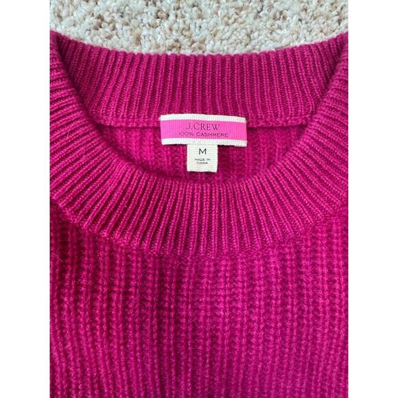 J CREW Sweater, Size women's MEDIUM, 100% Cashmere, Hot Pink; crew neck - Picture 3 of 9